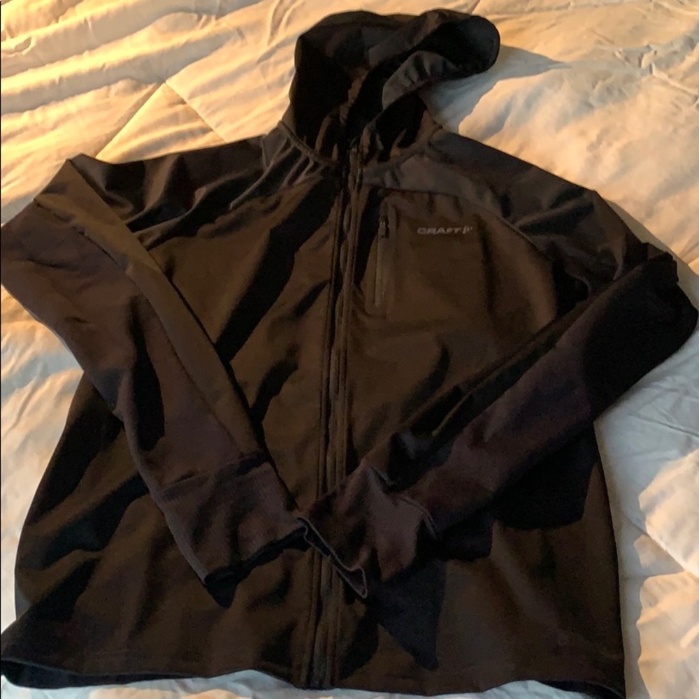 Wind breaker